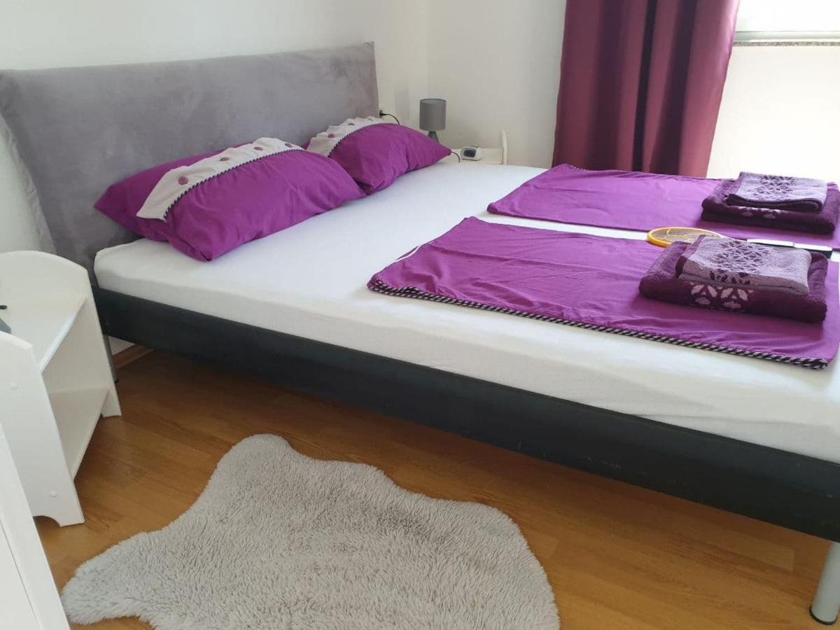 Villa 2 Swans Peroj Kültér fotó
