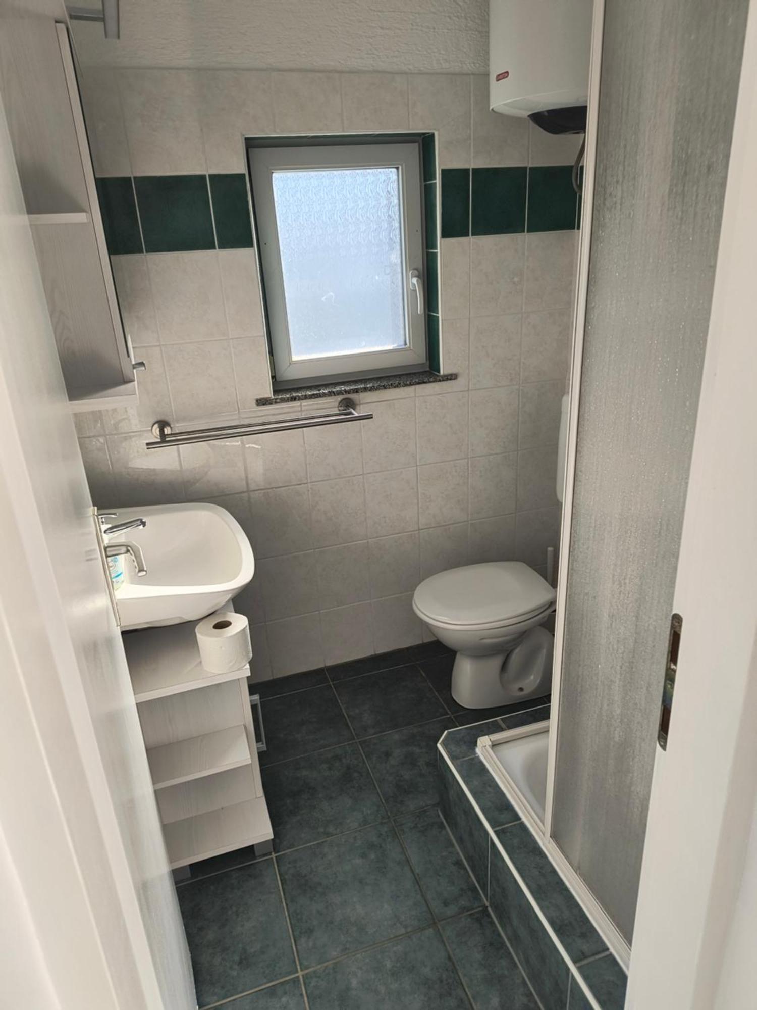 Villa 2 Swans Peroj Kültér fotó